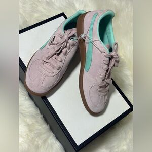 Puma Women's Pastel Pink and Teal Sneakers
